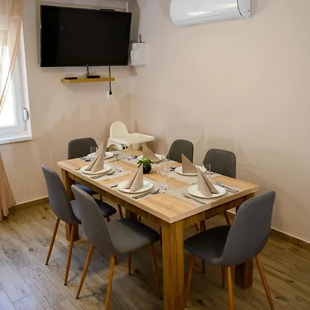 Holiday home Dorka Vendeghaz *
