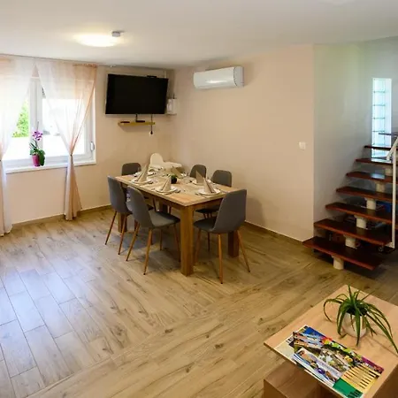 Dorka Vendeghaz Holiday home