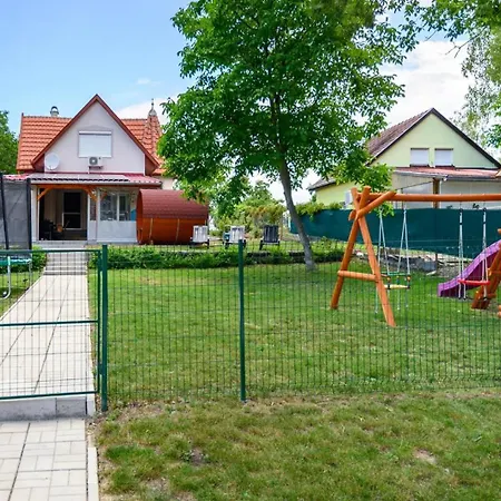 Case de vacanță Dorka Vendeghaz Gyomaendrőd
